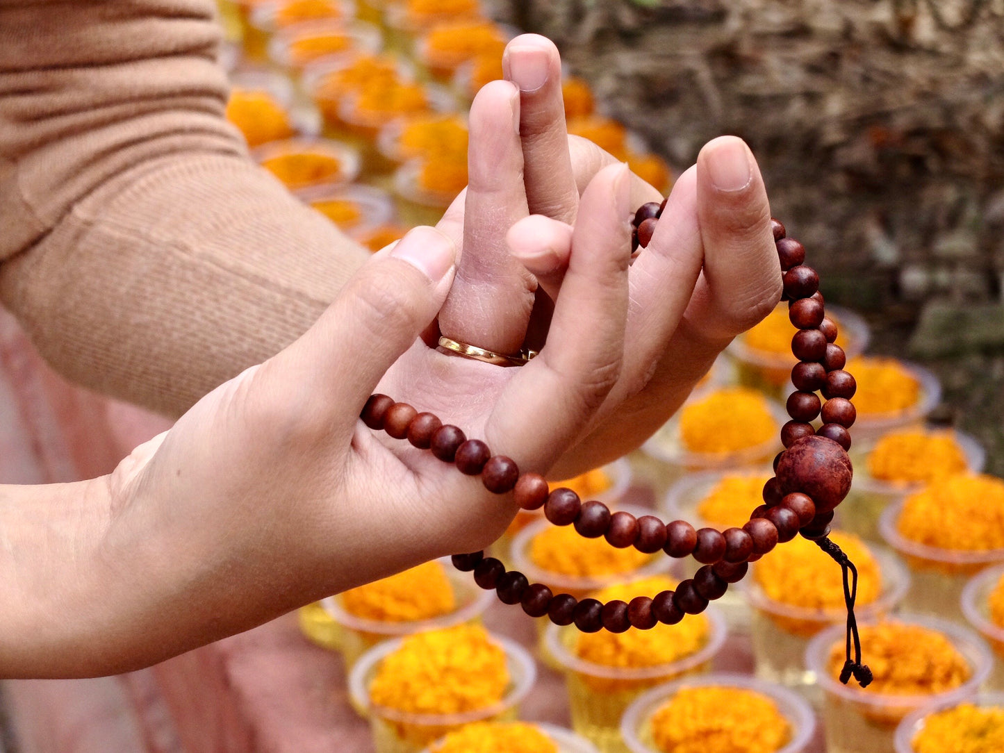 Natural Finish Rosewood Mala