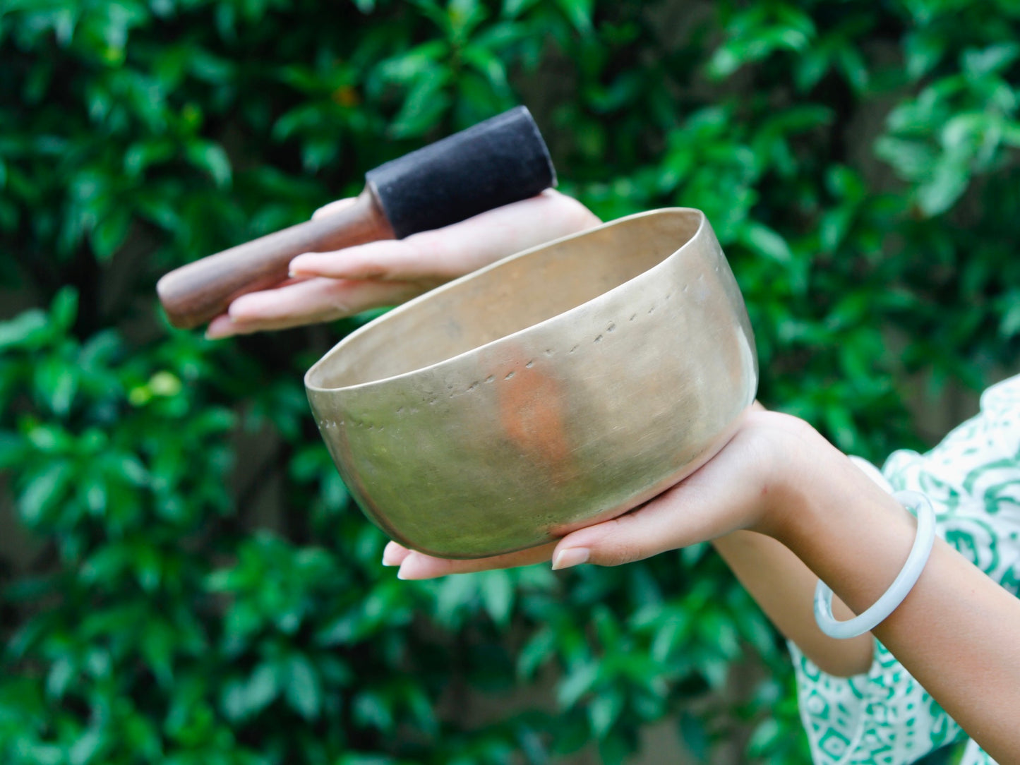 Old 'Tara' Singing Bowl - Base Note F3 (176 Hz)