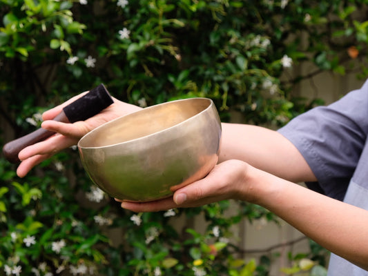 Contemporary Matte Finish Bowl - Base note A 221 Hz