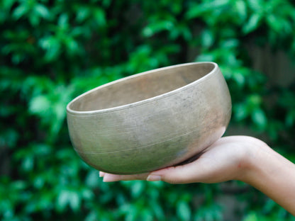 Remuna Singing Bowl - Base note G3 (200 Hz)