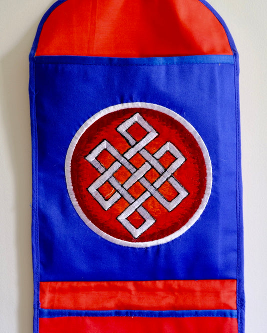 3 Pocket Endless Knots Wall Hanging