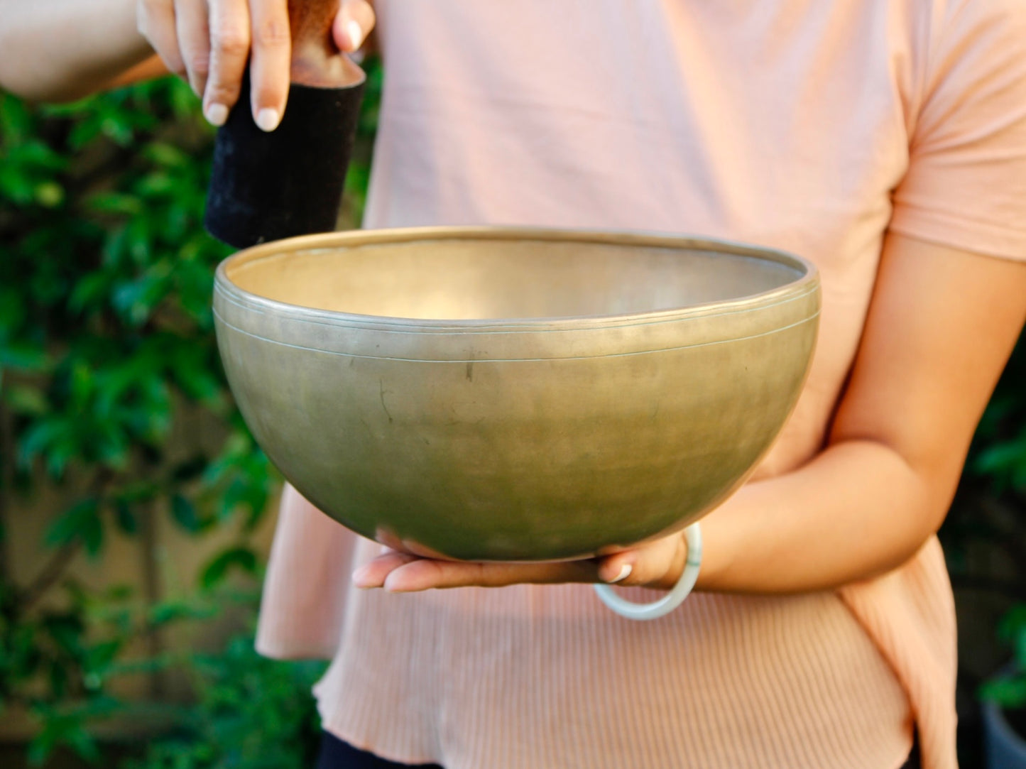 Low and Light Bowl - Base note B 123 Hz