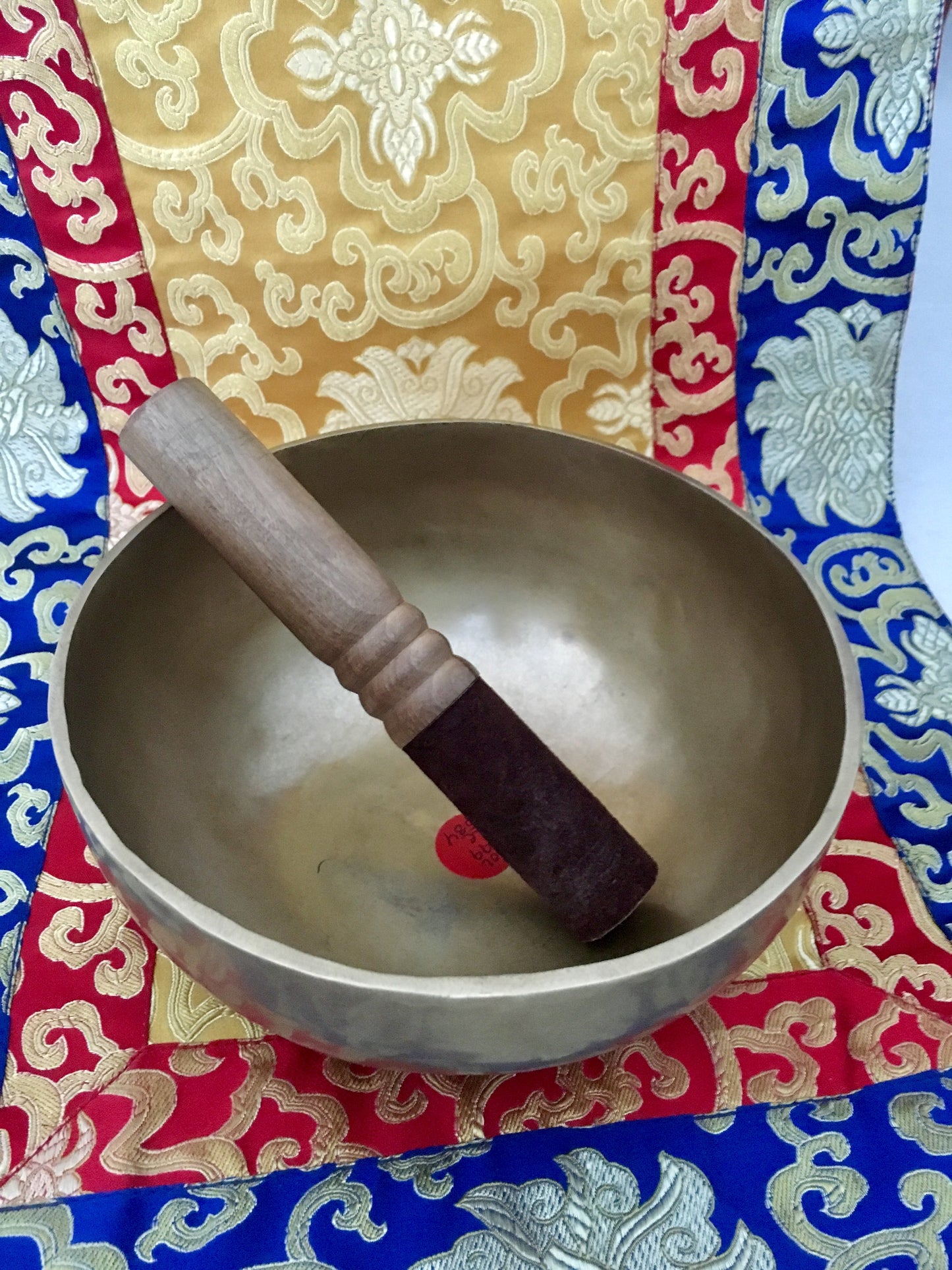 19 cms Medium Contemporary Flow Singing Bowl - Base Note G (199 Hz)